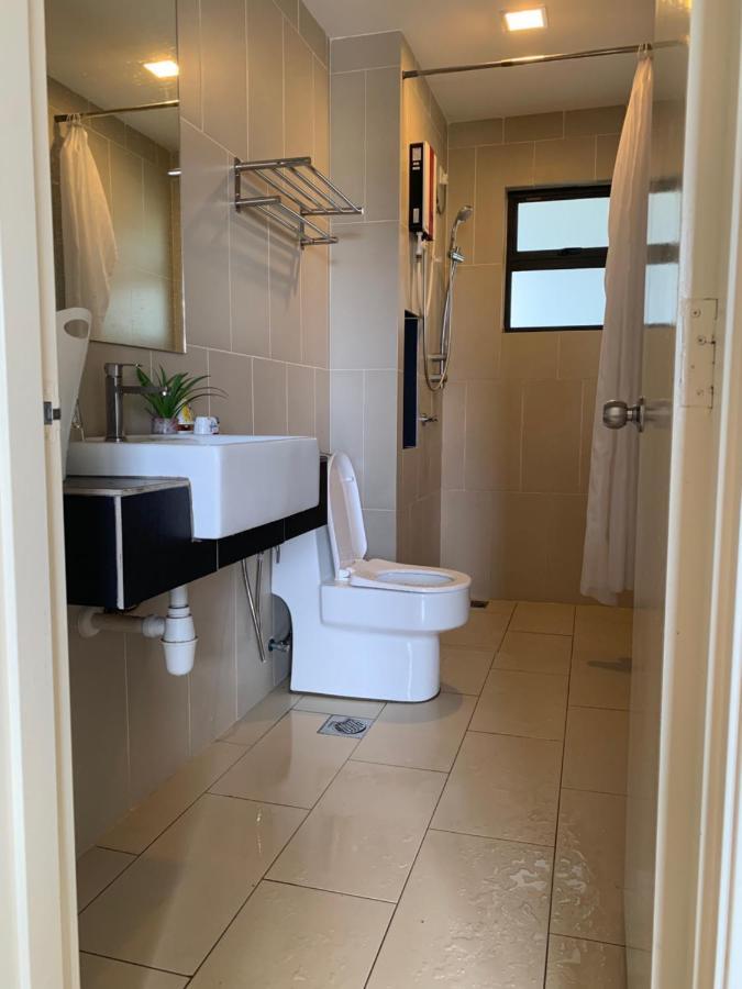 Apartment Private Unit @ Sg Residences *